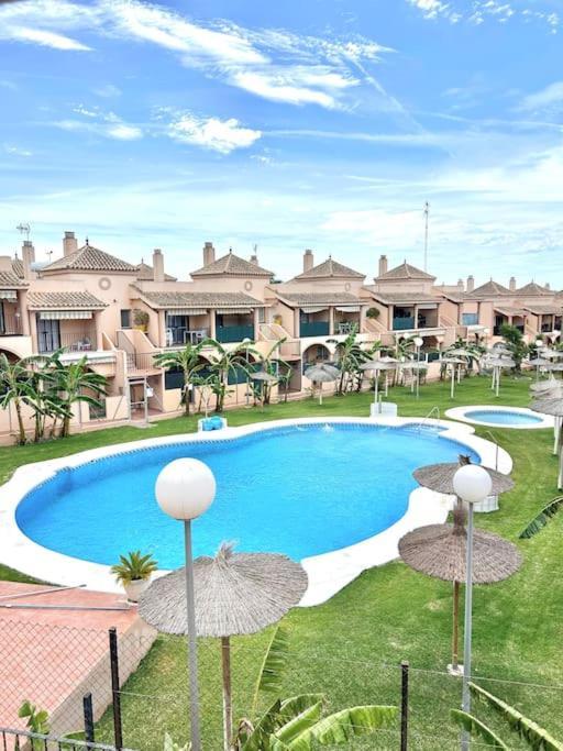 شقة Unifamiliar Chiclana, La Barrosa شيكلانا دي لا فرونتيرا المظهر الخارجي الصورة
